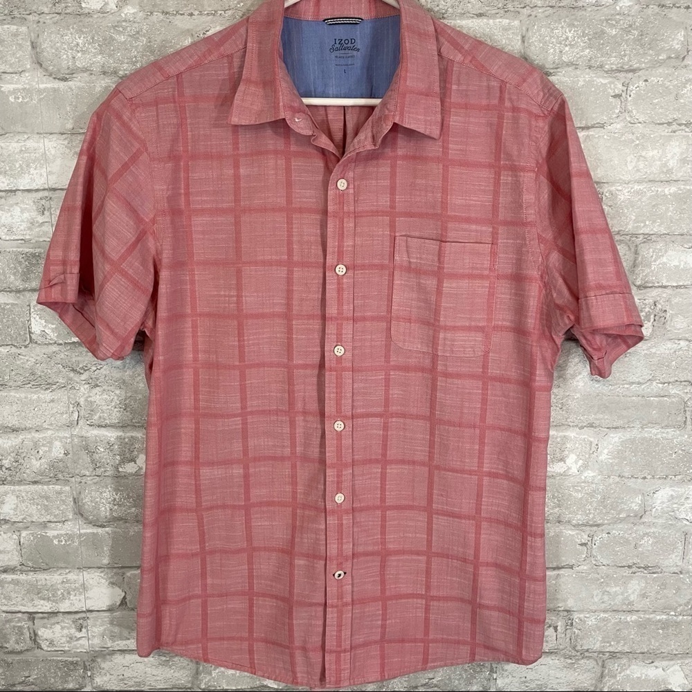 Izod Saltwater Short Sleeve Button Down Shirt